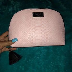 VS makeup bag